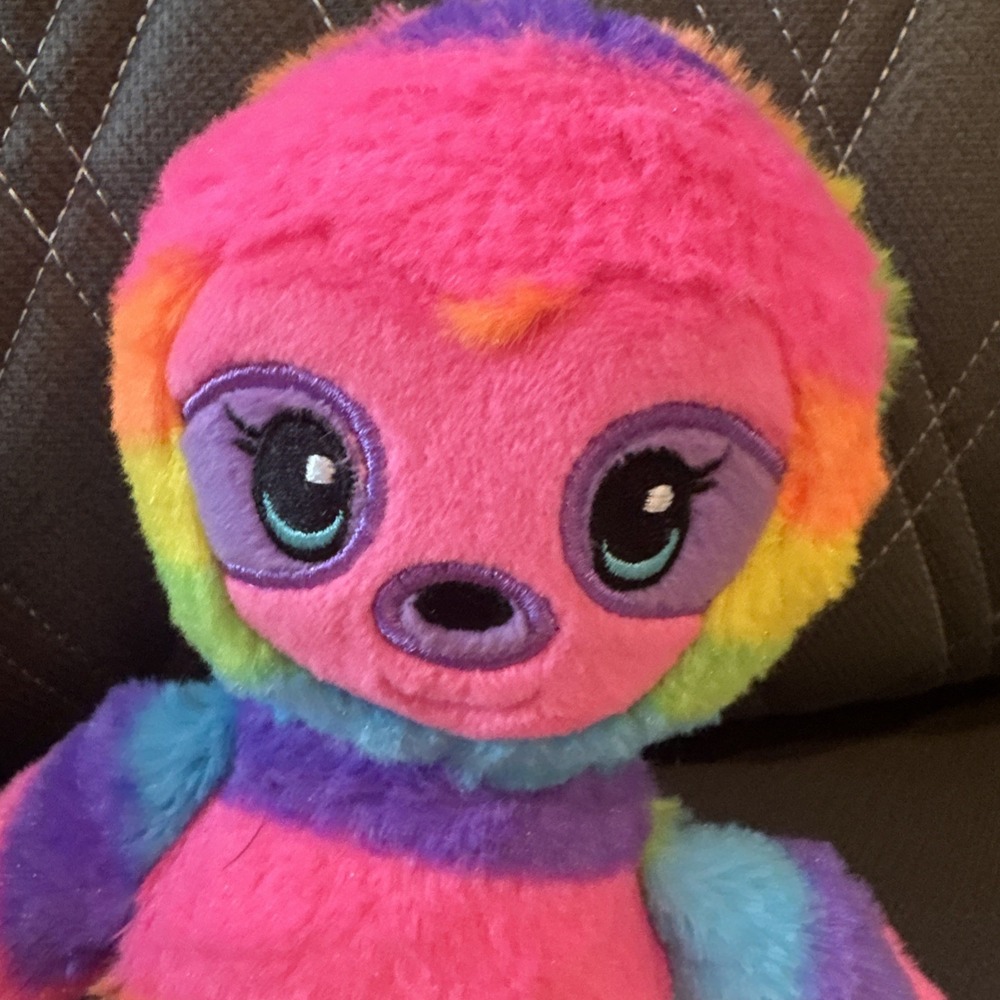 Build-A-Bear mini rainbow sloth Plush Stuffed Toy Zipper‎ Back 8.5 inches - Picture 2 of 7